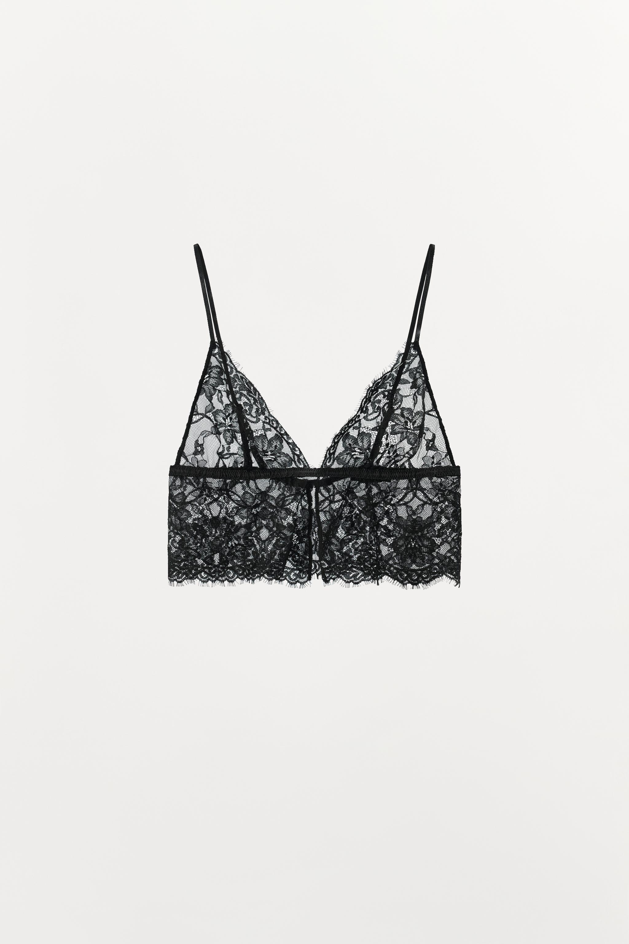 LACE TRIANGLE BRALETTE